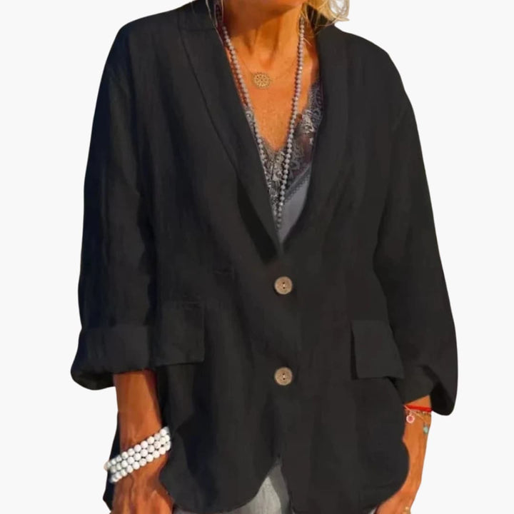 Women’s jacket with button fastening and patch pockets