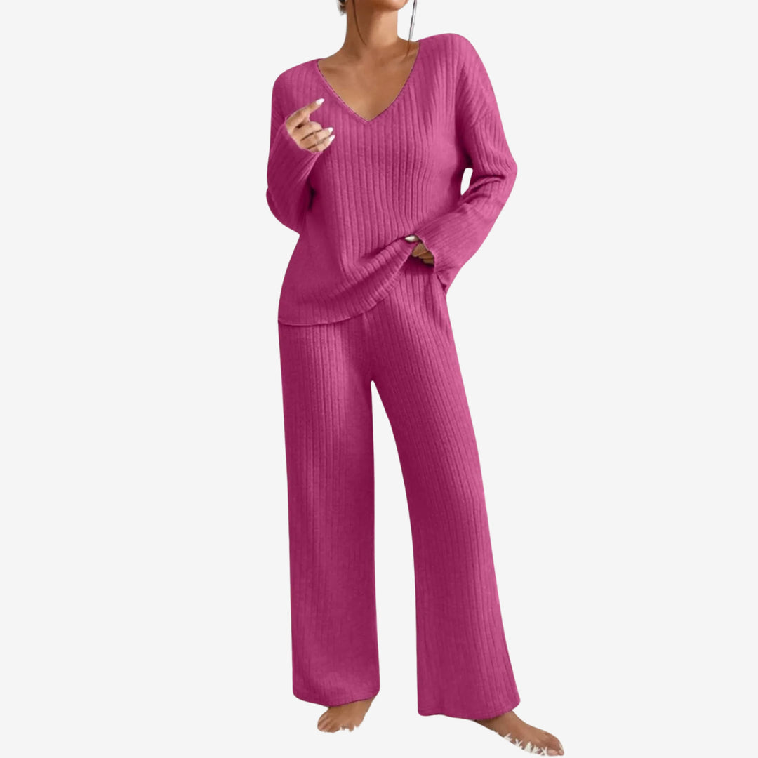 Women’s Ribbed Two-Piece Lounge Set with Long Sleeve Top and Pants