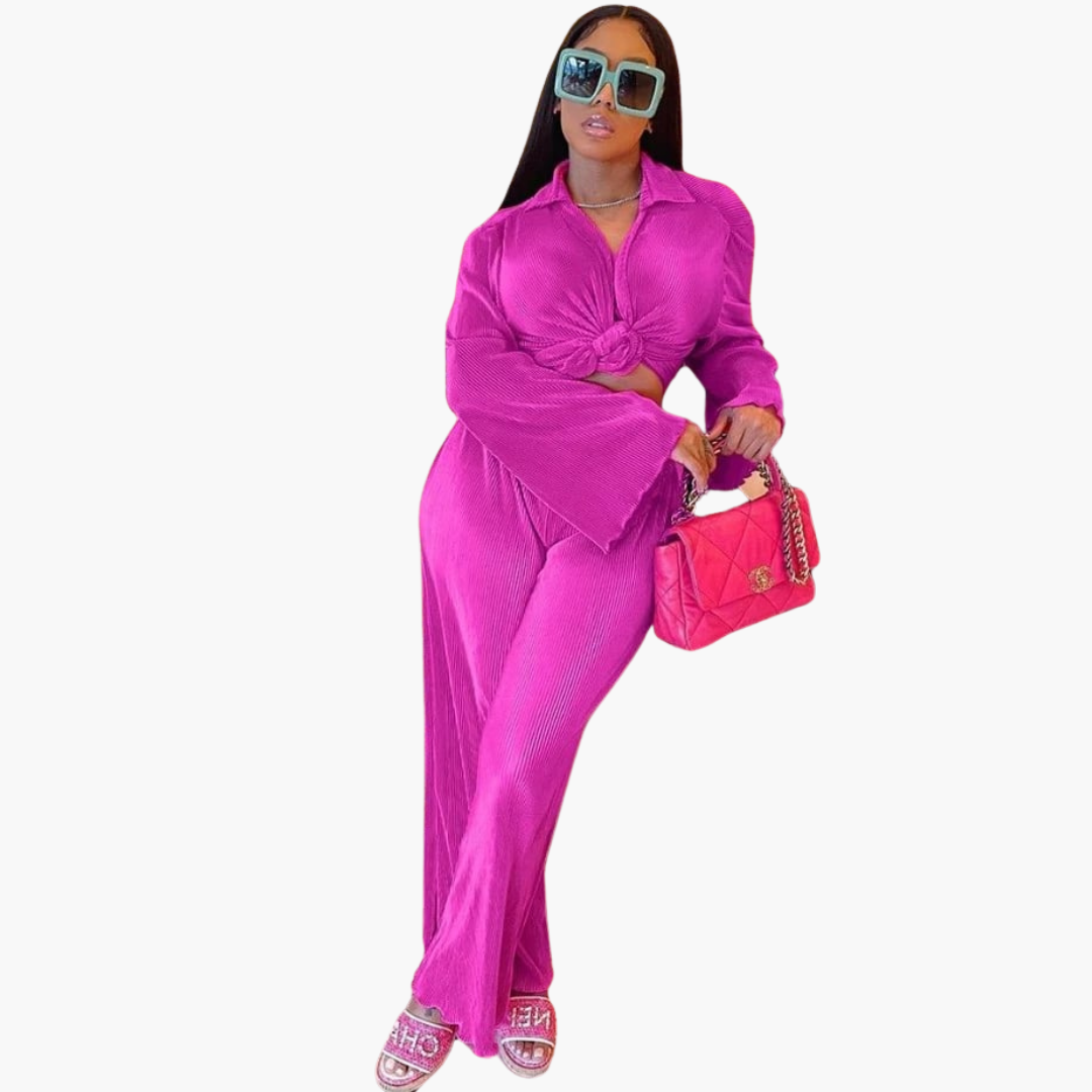 Women’s two-piece set with pleated top and Pants