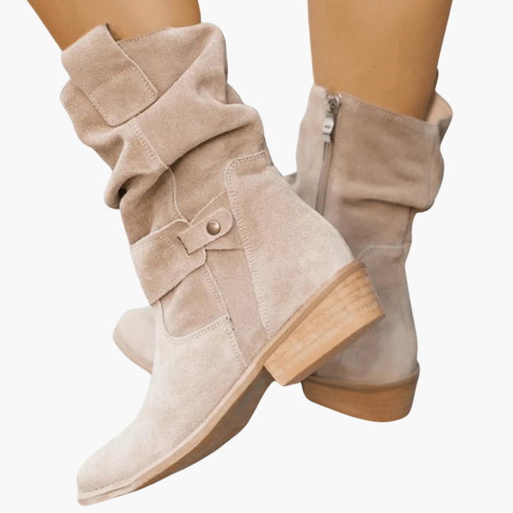 Women’s Boots with Padded Insole and Flexible Sole