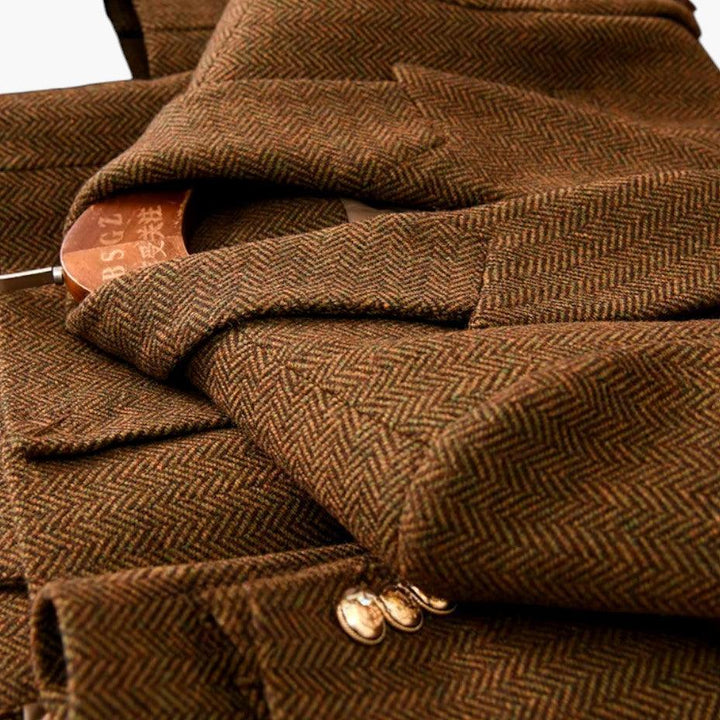 Belted Wool Blazer – Women&